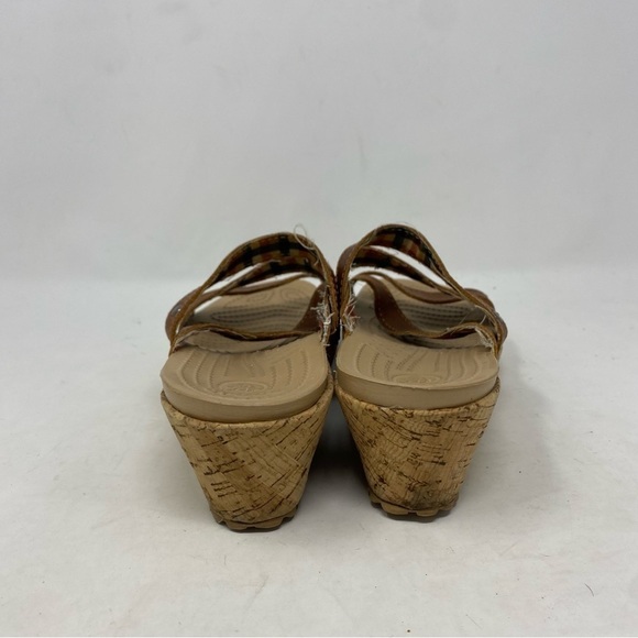 Crocs Women’s Brown A-Leigh Strappy Wedge Sandals Size 7 - Picture 4 of 6
